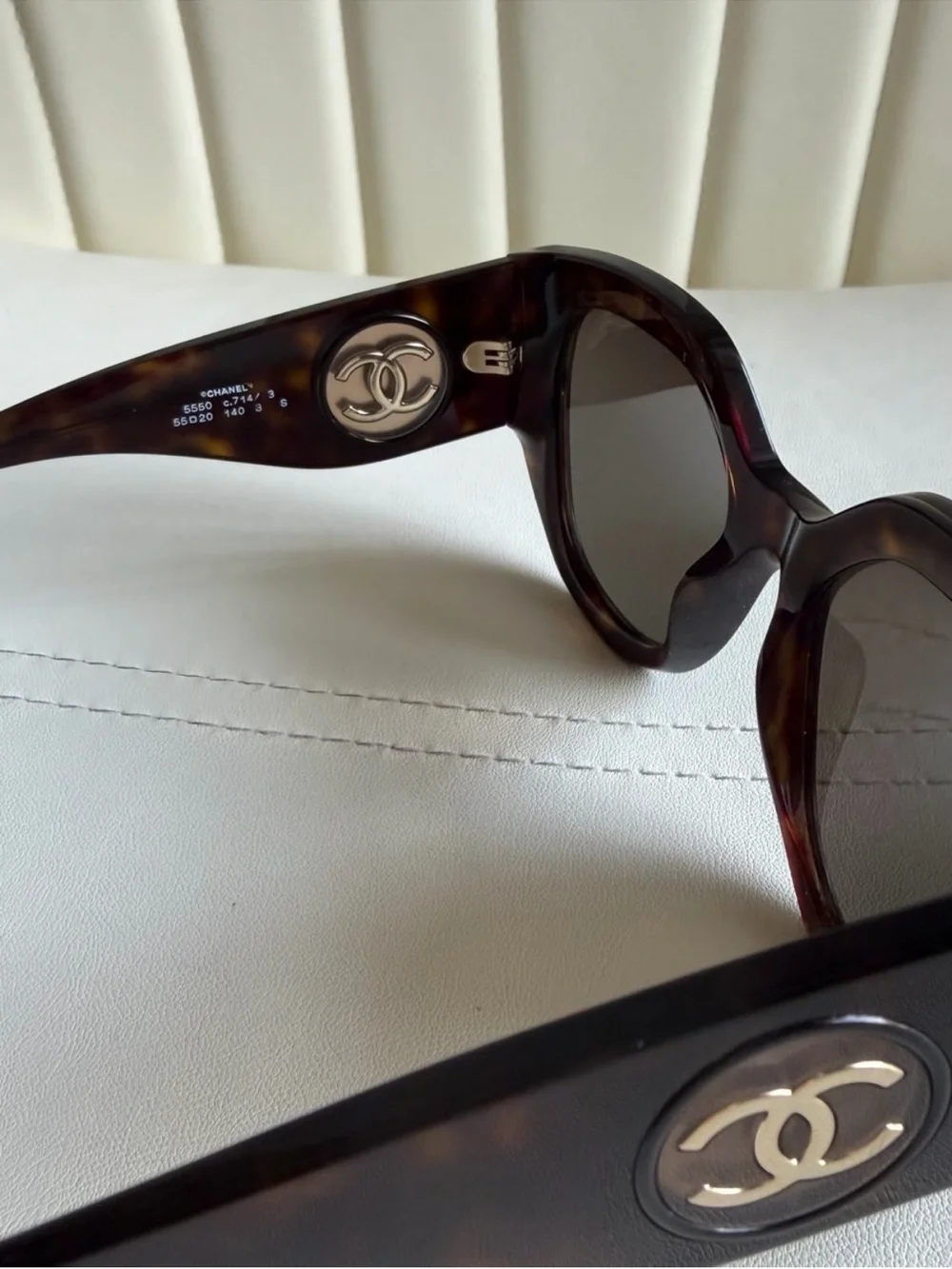Authentic CHANEL 5550 Tortoise CC Logo Polarized Sunglasses